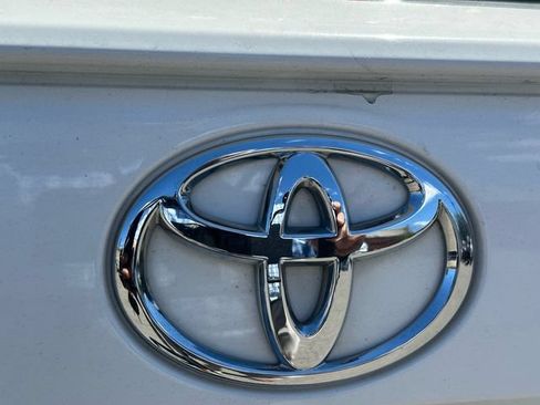 Certified 2025 Toyota RAV4 XLE AWD/4WD image 10