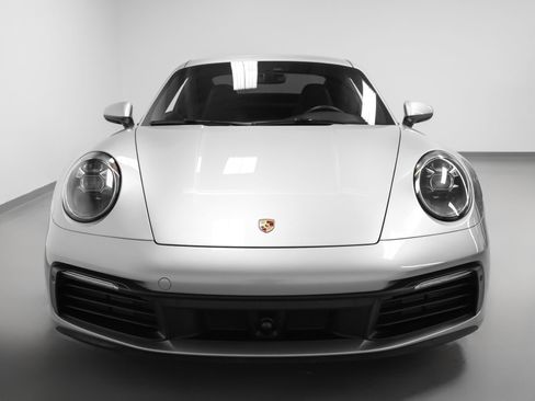 Certified 2020 Porsche 911 Carrera RWD image 8