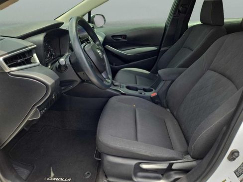 Used 2023 Toyota Corolla LE FWD image 19