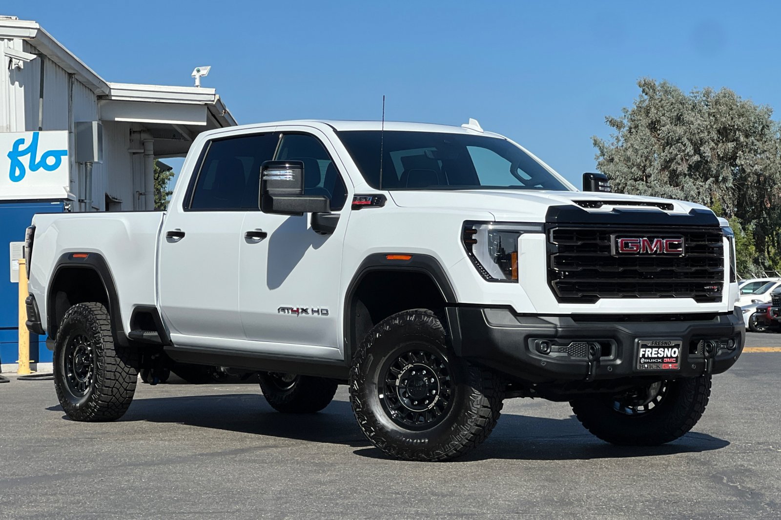 New 2026 GMC Sierra 2500 AT4X w/ AT4X AEV Edition AWD/4WD image 2