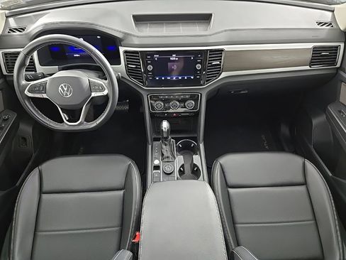 Used 2022 Volkswagen Atlas SE image 18
