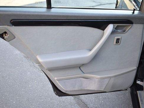 Used 1995 Mercedes-Benz C 280 Sedan image 16