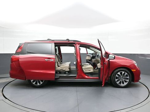 Certified 2023 Honda Odyssey EX-L image 45