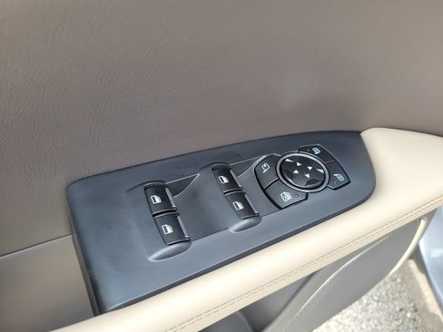 Certified 2023 Lincoln Nautilus FWD w/ Premium Package image 19