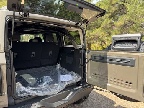 New 2025 Ford Bronco Raptor image 14