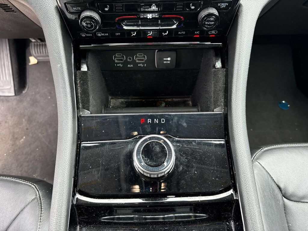 Used 2022 Jeep Grand Cherokee Limited RWD image 27