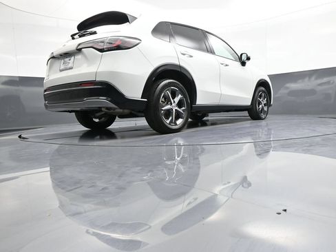 Certified 2024 Honda HR-V EX-L image 29