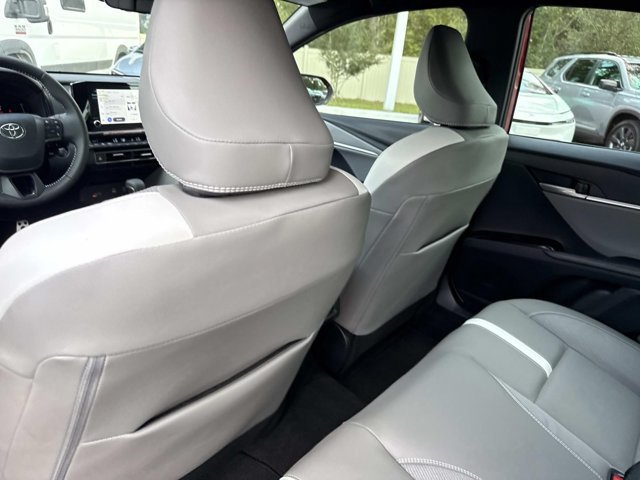 Certified 2026 Toyota Camry SE w/ Convenience Package FWD image 15
