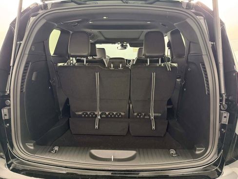New 2026 Chrysler Pacifica Limited image 22