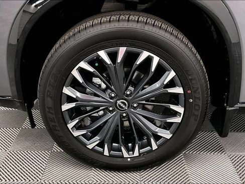 New 2026 Nissan Rogue Platinum AWD/4WD image 12