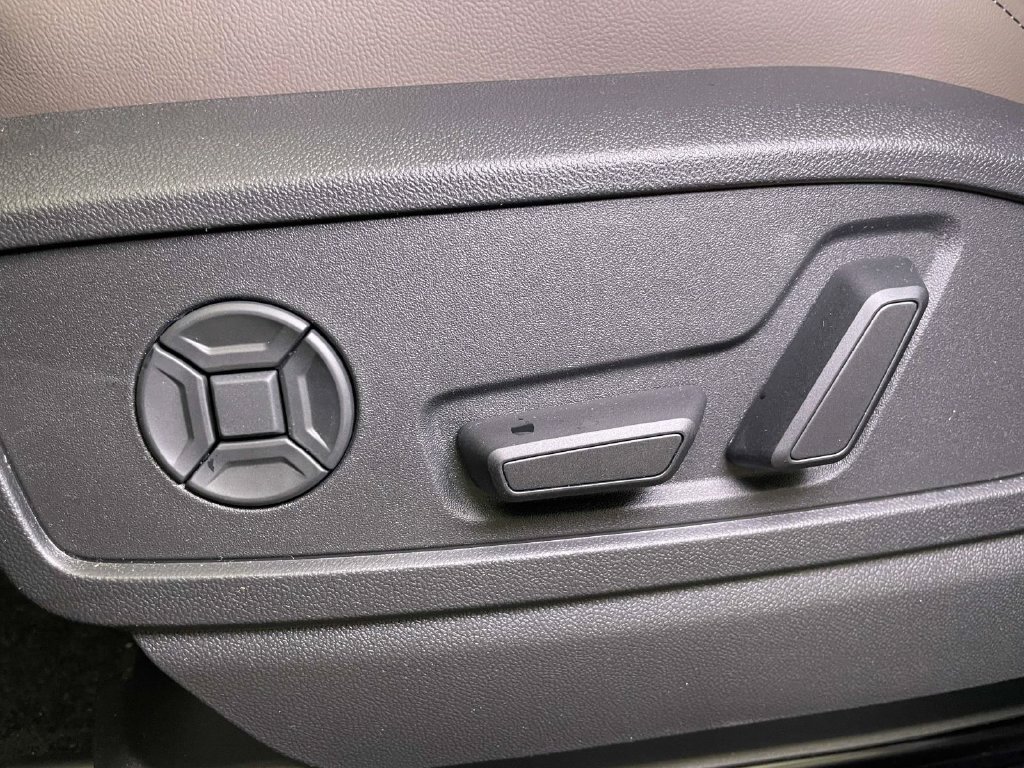 New 2026 Audi Q5 Premium Plus AWD/4WD image 17