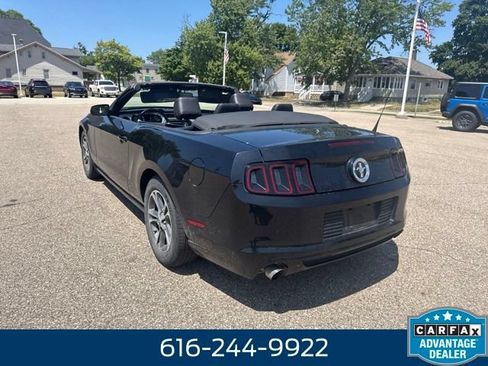 Used 2014 Ford Mustang Premium RWD image 3