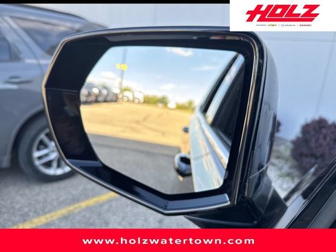 Certified 2025 Chevrolet Tahoe LT AWD/4WD image 31