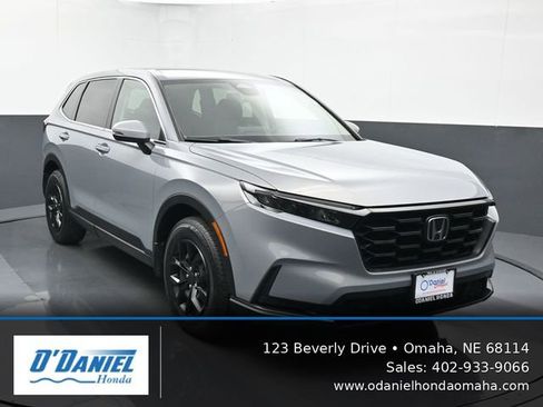 Used 2025 Honda CR-V LX image 8