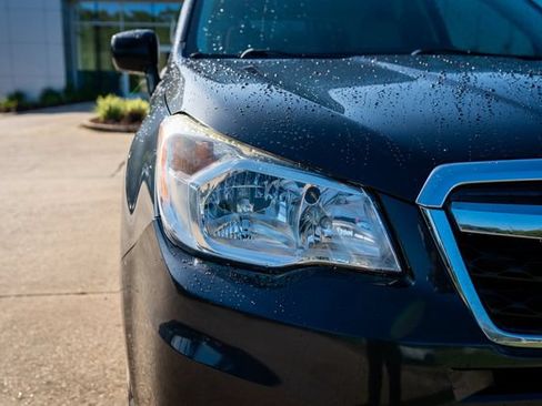 Used 2014 Subaru Forester 2.5i AWD/4WD image 20