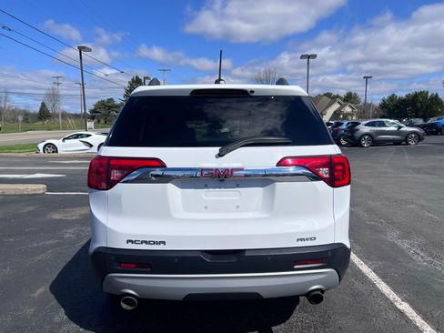 Used 2019 GMC Acadia SLT image 7