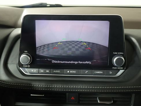 Used 2023 Nissan Rogue S AWD/4WD image 38