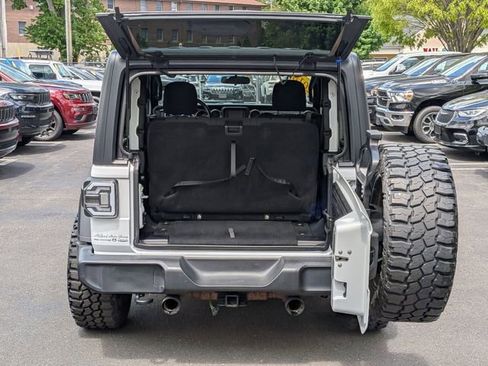 Certified 2018 Jeep Wrangler Sport AWD/4WD image 25
