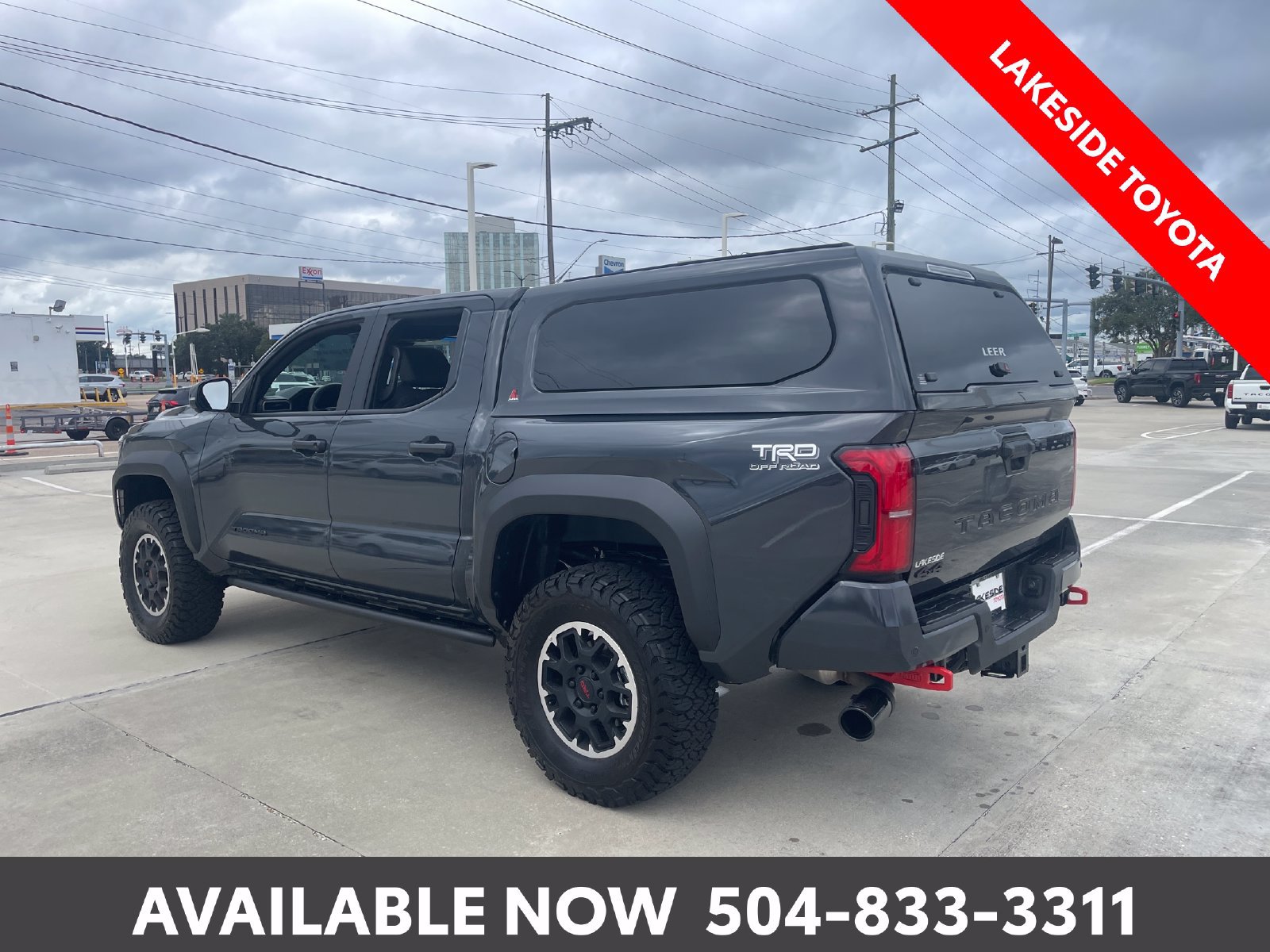Used 2026 Toyota Tacoma TRD Off-Road w/ TRD Off Road Premium Package AWD/4WD image 3