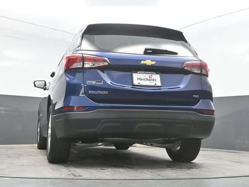 Used 2022 Chevrolet Equinox LS AWD/4WD image 41
