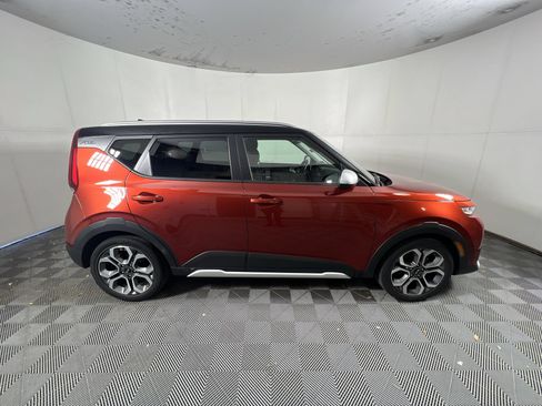 Used 2020 Kia Soul X-Line FWD image 2