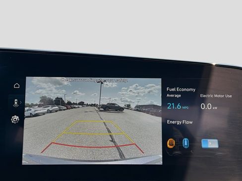 Certified 2025 Hyundai Elantra SEL FWD image 22