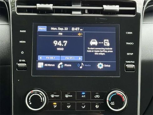 Used 2024 Hyundai Tucson SE image 13