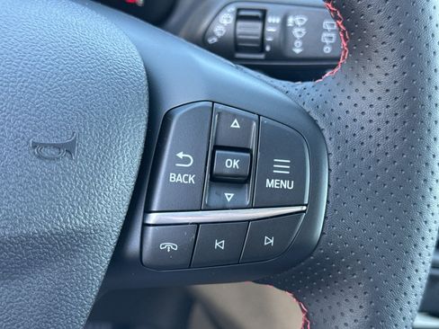 New 2025 Ford Escape ST-Line w/ Equipment Group 301A image 22