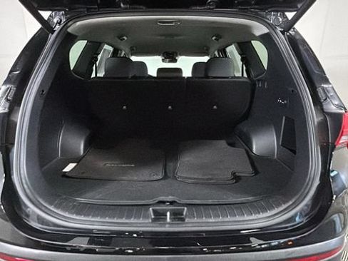Used 2021 Hyundai Santa Fe SEL w/ Convenience Package AWD/4WD image 27