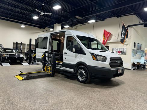 Used 2016 Ford Transit 150 130 Medium Roof image 41