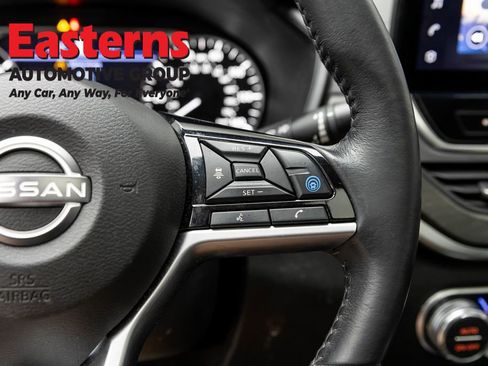 Used 2023 Nissan Altima 2.5 SL FWD image 16