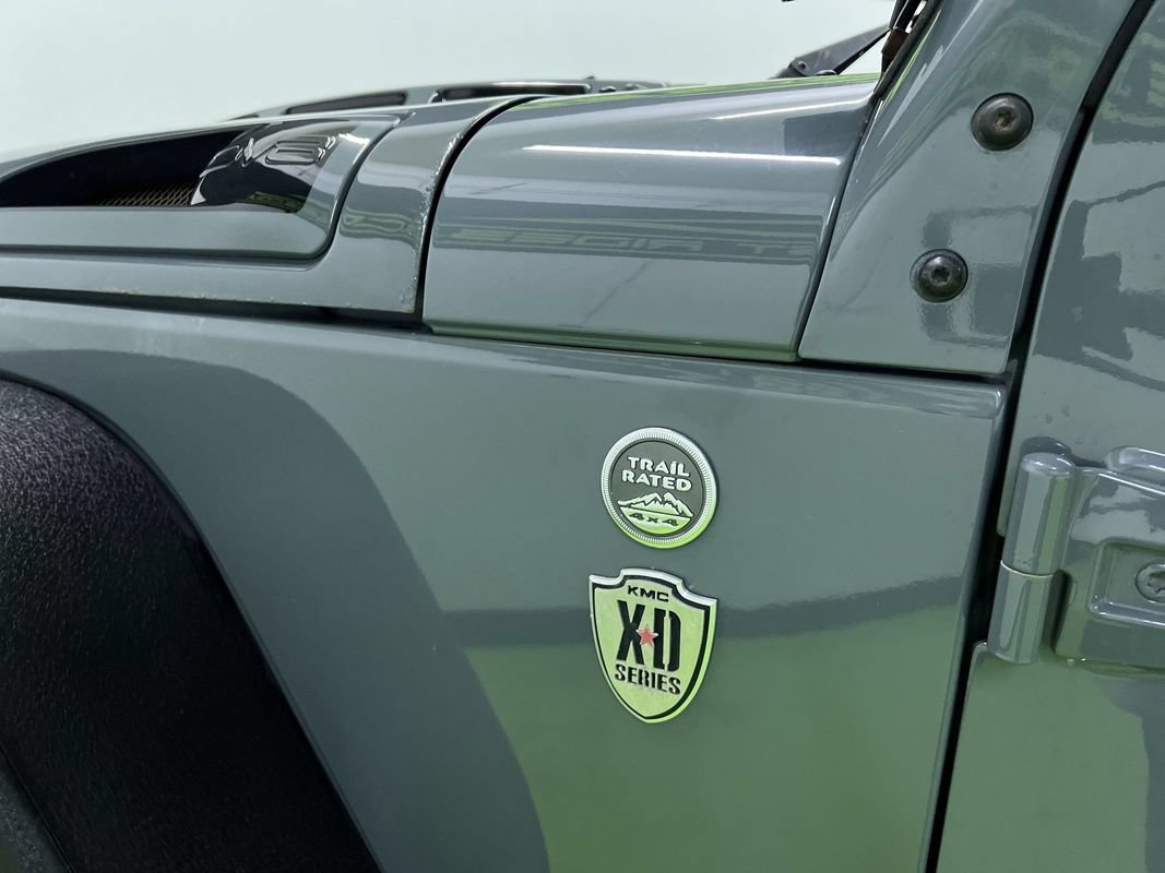 Used 2015 Jeep Wrangler Unlimited Sport w/ Quick Order Package 24S AWD/4WD image 13