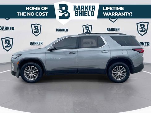 Used 2023 Chevrolet Traverse LT FWD image 6
