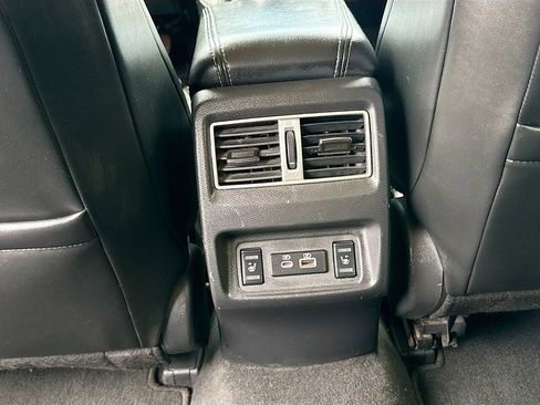 Used 2022 Nissan Maxima Platinum w/ Sport Mat Group FWD image 27