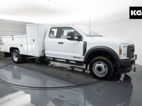 New 2026 Ford F450 XL image 1