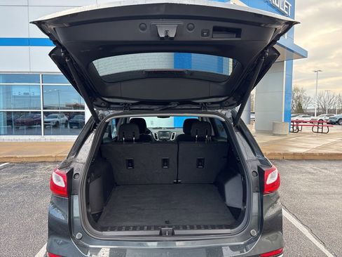 Used 2018 Chevrolet Equinox LT image 8