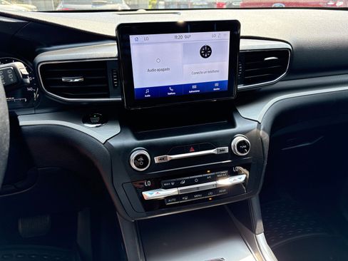 Used 2020 Ford Explorer XLT w/ Equipment Group 202A image 19