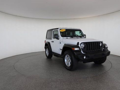 Used 2022 Jeep Wrangler Sport image 28