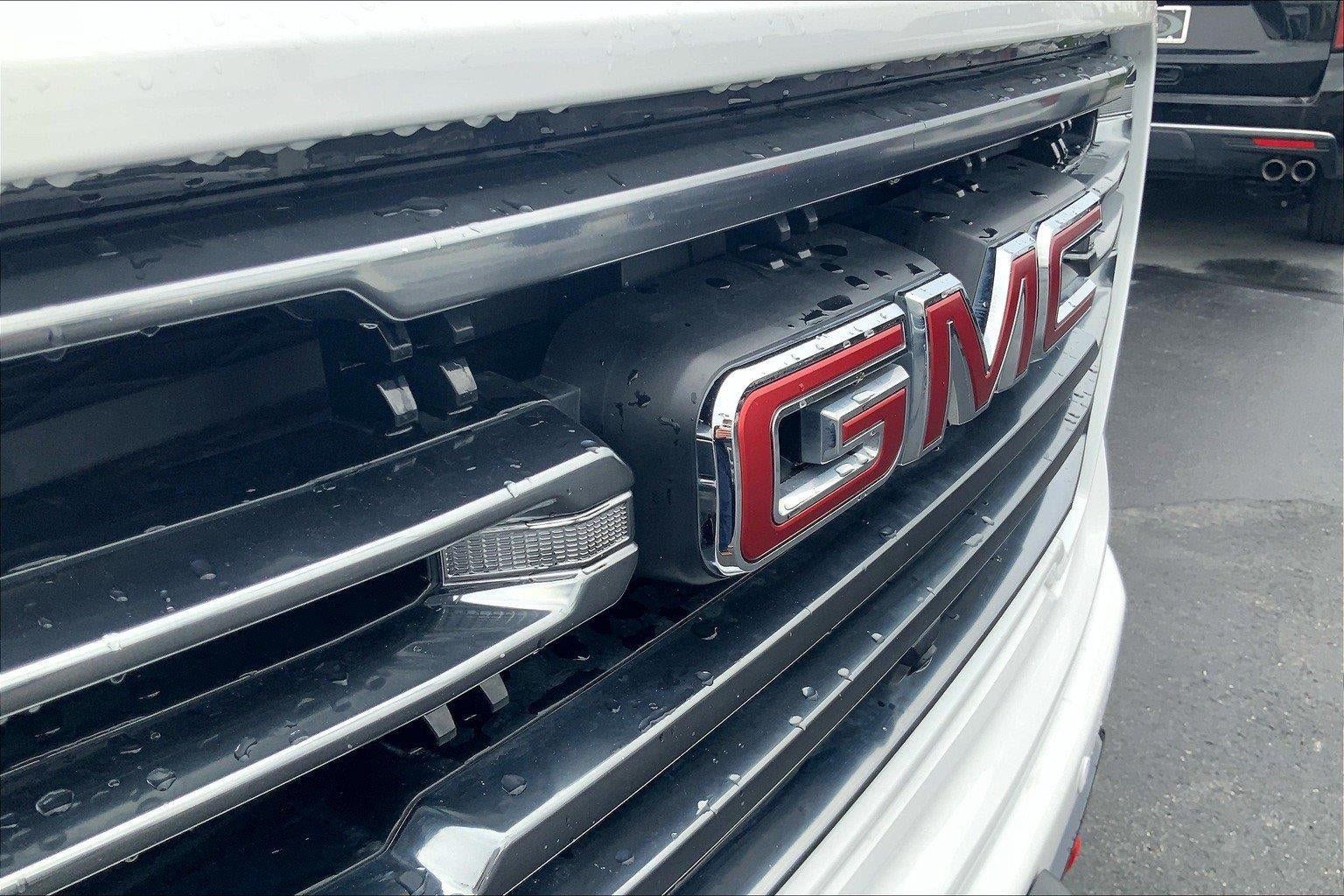 Used 2021 GMC Sierra 1500 AT4 w/ AT4 Premium Package AWD/4WD image 28