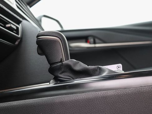 New 2026 Toyota Camry Hybrid image 21