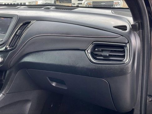 Used 2023 Chevrolet Equinox RS FWD image 23