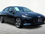 Certified 2022 Hyundai Elantra Limited image 5