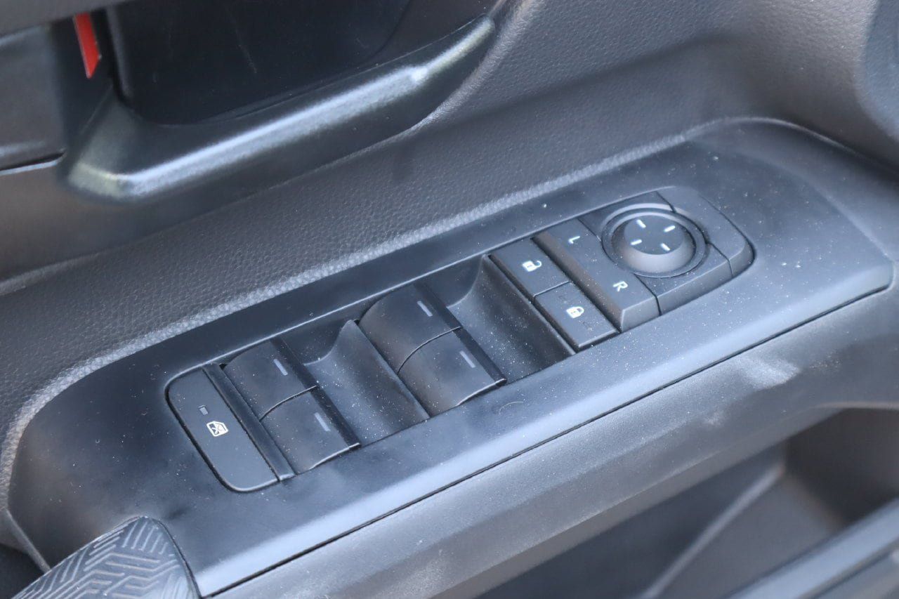 Used 2026 Toyota Tacoma SR5 AWD/4WD image 19