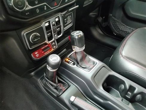 Used 2021 Jeep Wrangler Unlimited Rubicon image 19