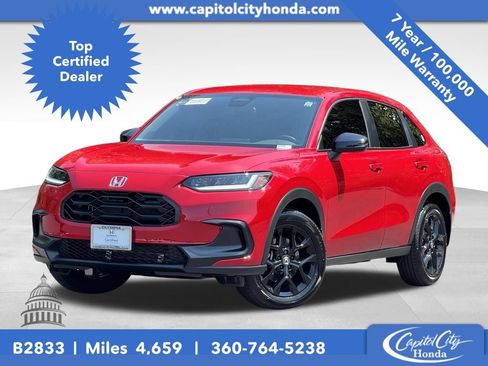 Certified 2025 Honda HR-V Sport image 1