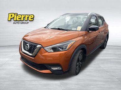 Used 2019 Nissan Kicks SR