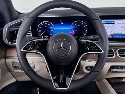 New 2026 Mercedes-Benz GLE 350 4MATIC image 17