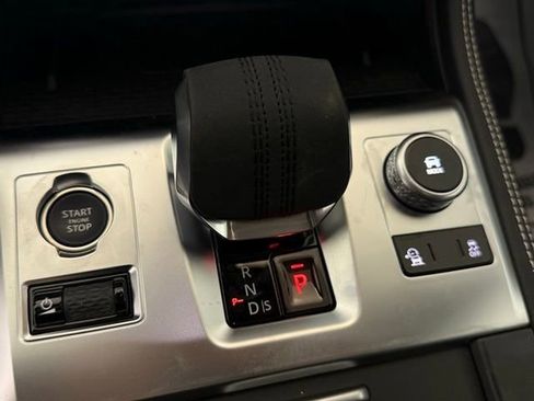 New 2026 Jaguar F-PACE R-Dynamic S image 36