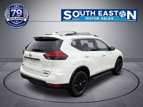 Used 2018 Nissan Rogue SV AWD/4WD image 6