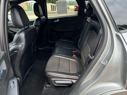 Used 2024 Ford Escape ST-Line AWD/4WD image 23